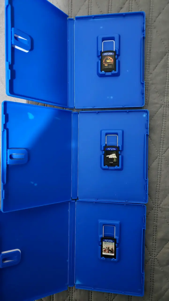 Lote de Juegos PS Vita - 3