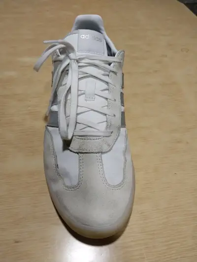 Zapatillas deportivas blancas Adidas clásicas - miniatura 1