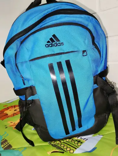 Mochila Adidas azul con diseño deportivo - miniatura 6