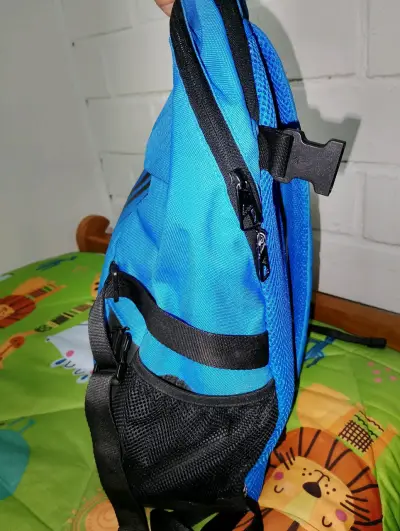 Mochila Adidas azul con diseño deportivo - miniatura 8