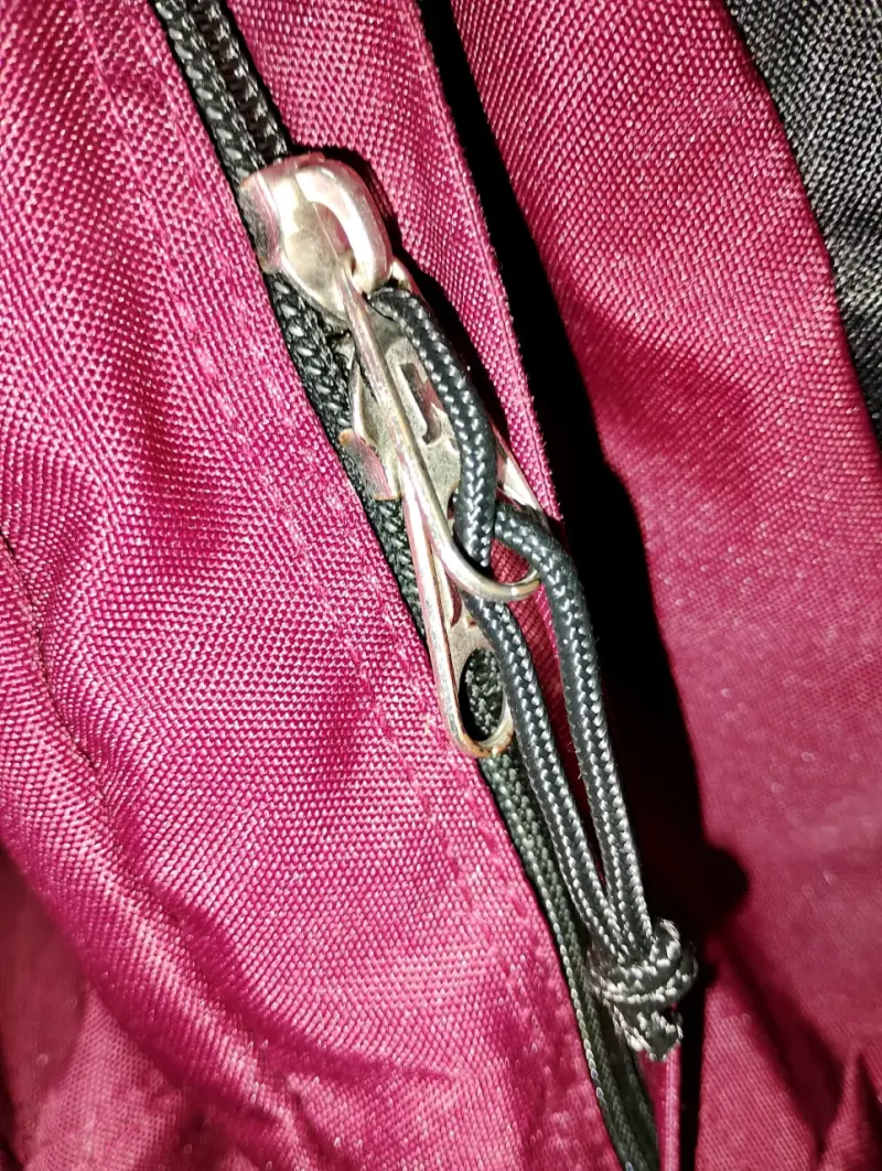 Mochila Adidas azul con diseño deportivo - 11
