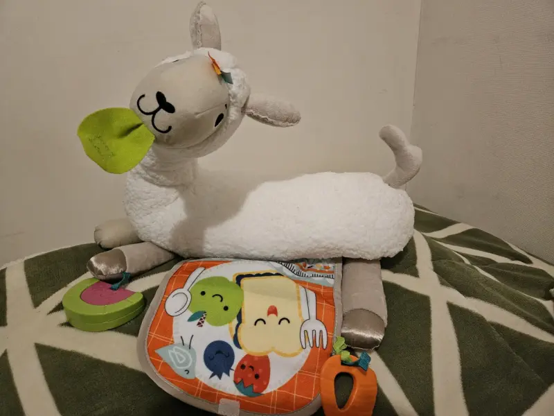 Juguete de Peluche Llama Fisher-Price con Actividades - 2