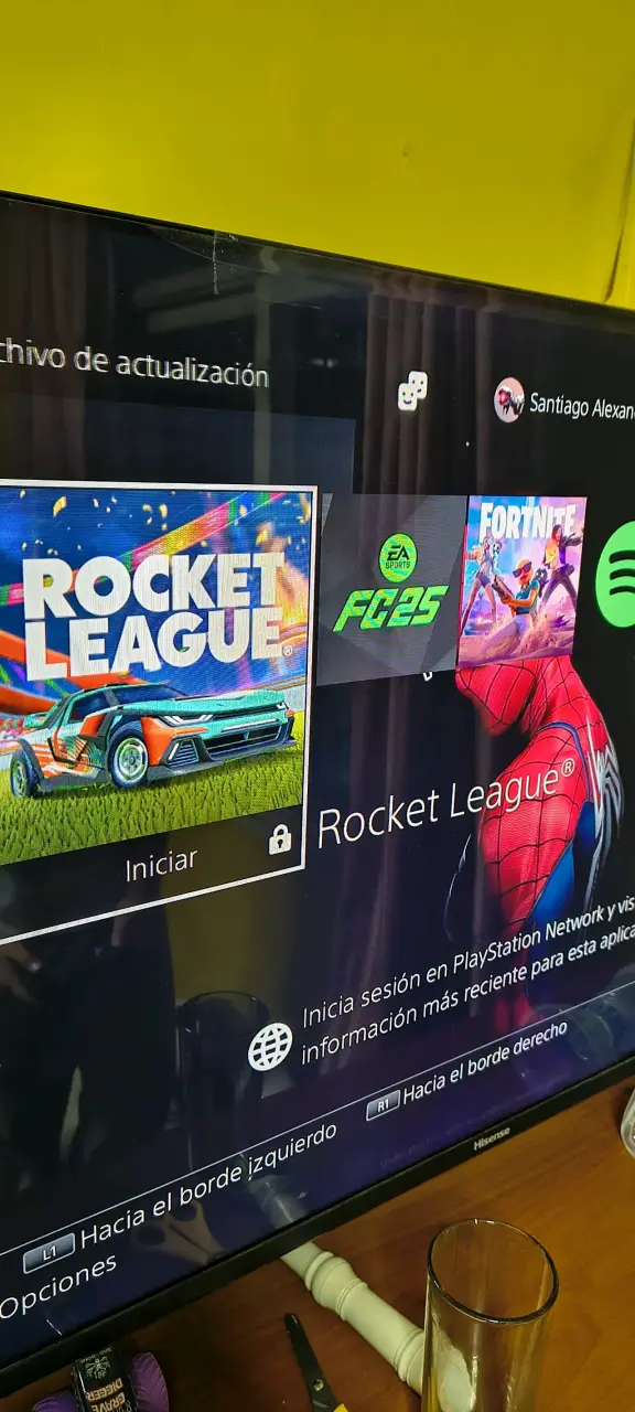 Consola PS4 con control y juegos incluidos - 4