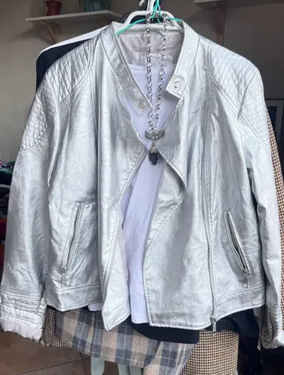 Chaqueta eco cuero plateada Prüne - miniatura 1