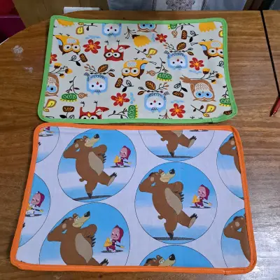 Set de manteles individuales infantiles con diseños variados - miniatura 5