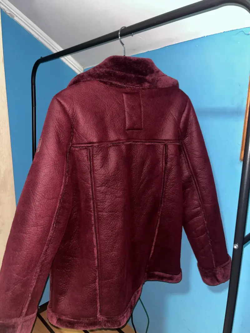 Chaqueta de cuero sintético burdeos con forro polar - 2