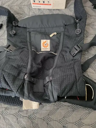 Portabebés ergonómico Ergobaby Adapt negro - miniatura 5