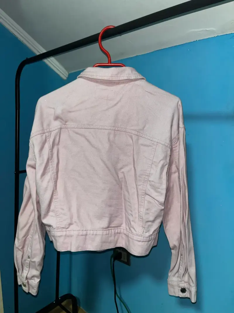 Chaqueta de mezclilla rosa para mujer marca Only - 2