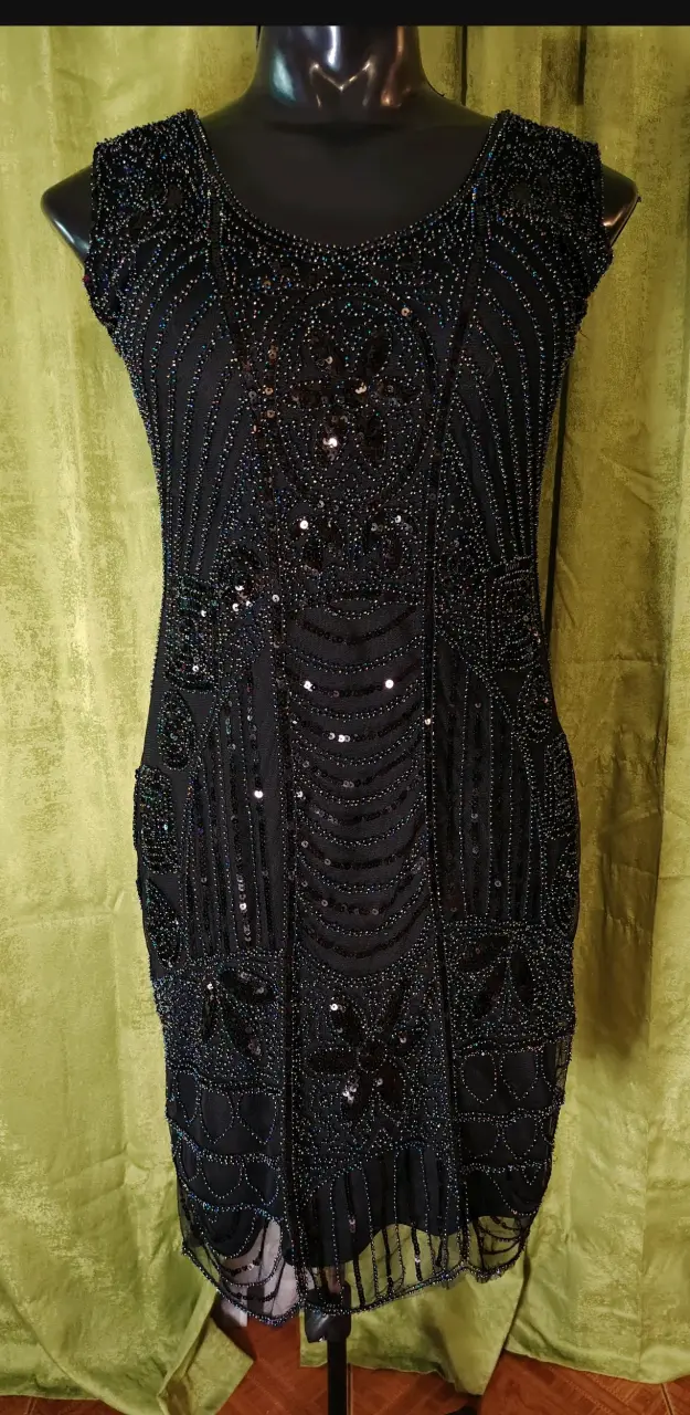 Vestido de fiesta negro con lentejuelas - 4