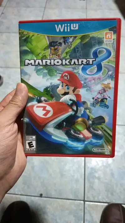 Mario Kart 8 para Wii U en buen estado - miniatura 1