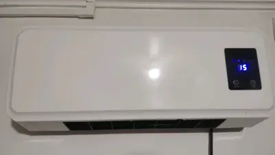 Calefactor de pared 2000W con control digital - miniatura 1