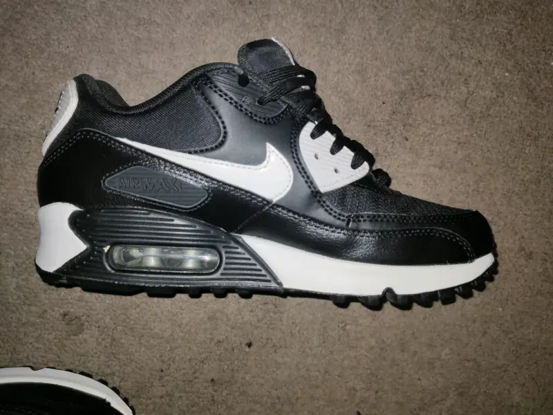Zapatillas Nike Air Max 90 negras y blancas - 2