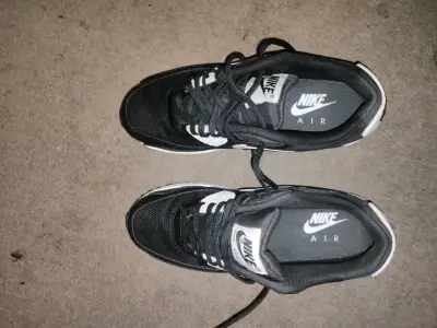 Zapatillas Nike Air Max 90 negras y blancas - miniatura 3