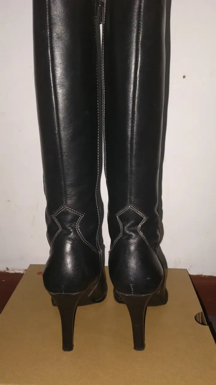 Botas Altas Punta Fina (Número 36) - 2