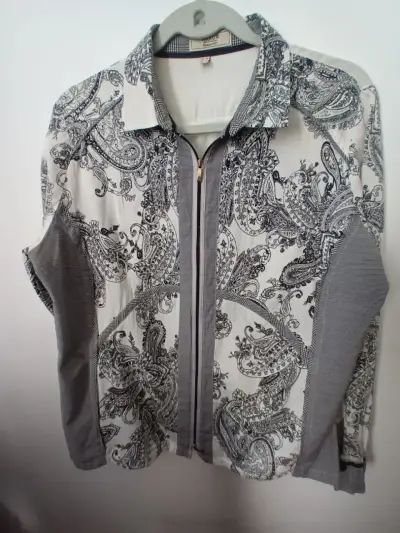 Chaqueta estampada con cierre para mujer talla 48 - miniatura 2