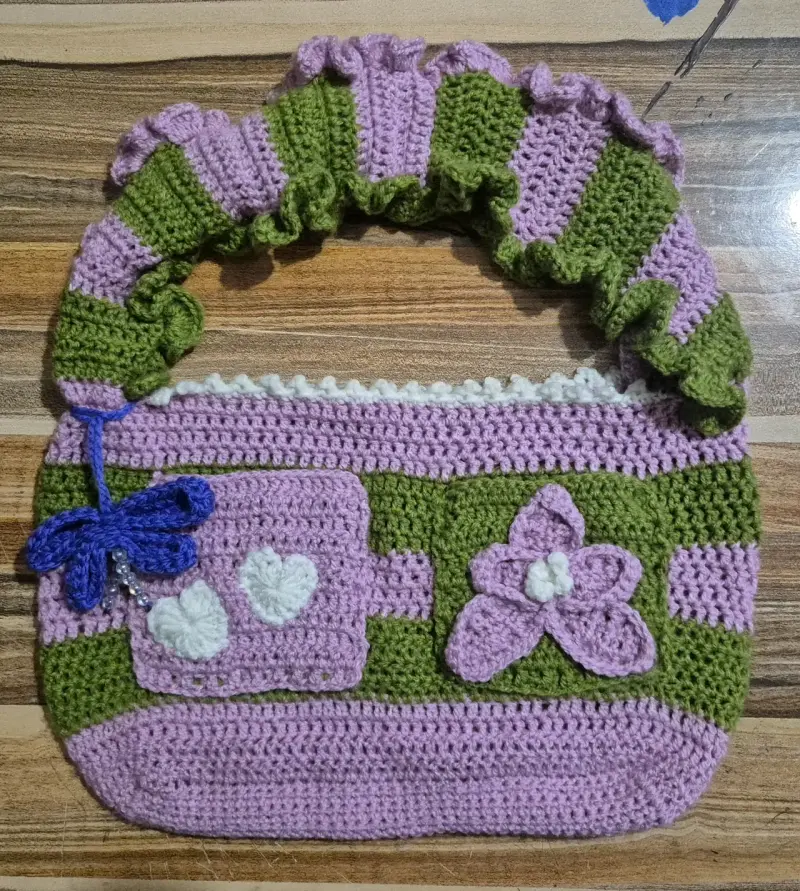Bolsos de lana tejidos a crochet - 3
