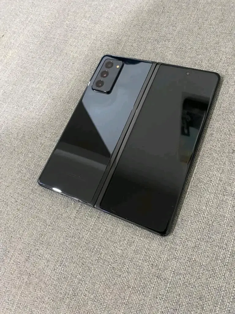 Smartphone plegable Samsung Galaxy Z Fold4 - 2