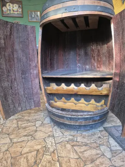 Barril de madera con estante para vinos - miniatura 4