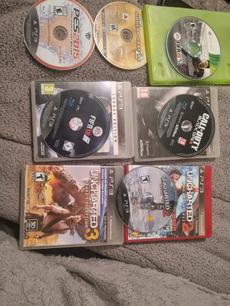 Colección de videojuegos para PS3 y Xbox 360