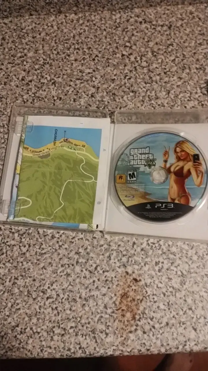 Juegos PS3 Grand Theft Auto V y Killzone 2 - 2