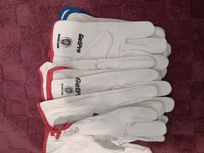 Guantes y lentes de seguridad - miniatura 3