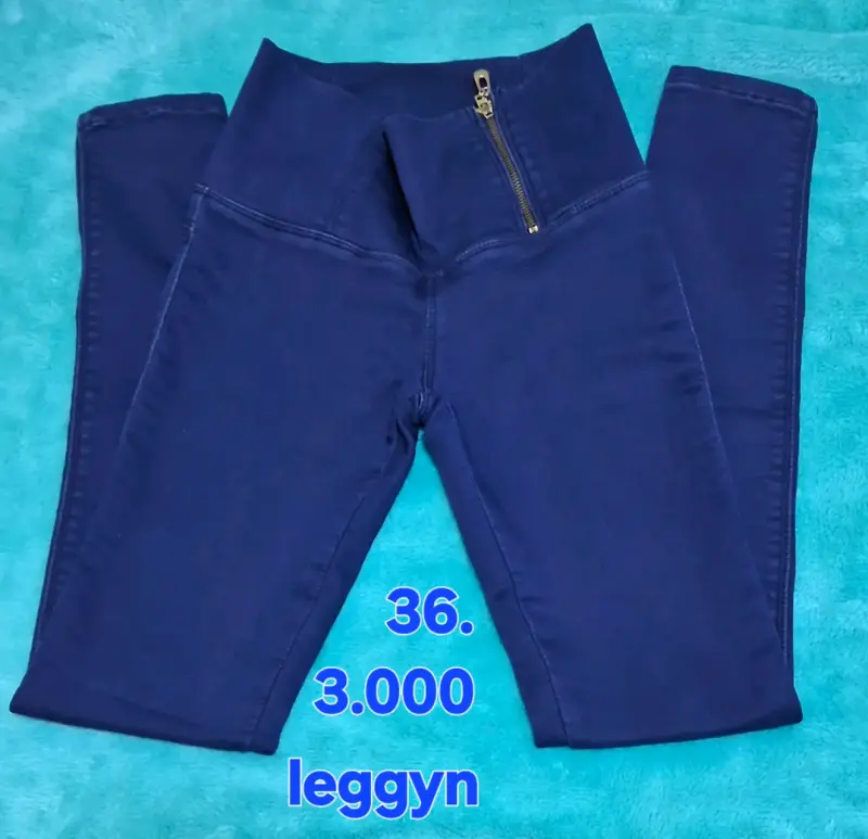 Jeans y leggins de mujer en varios colores - 1