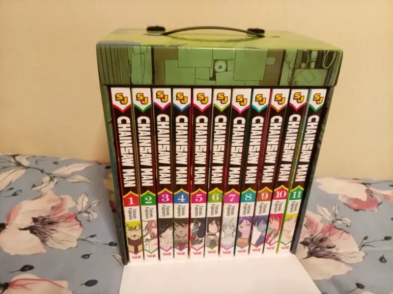 Box set de manga Chainsaw Man volúmenes 1-11 - 2