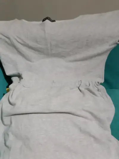 Vestido estampado geométrico para mujer - miniatura 4