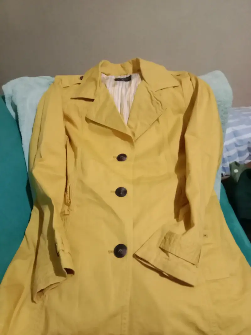 Chaqueta azul con cierre y botones - 6