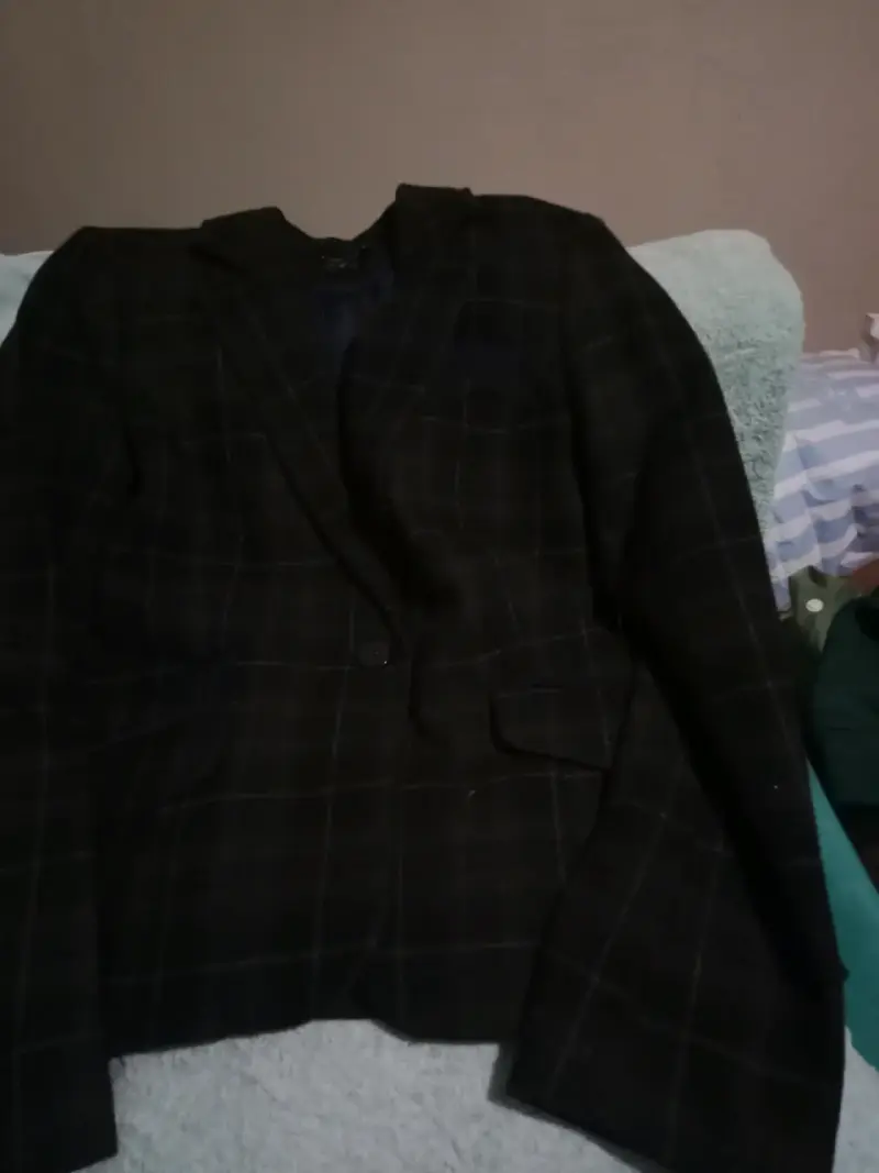 Chaqueta de cuero marrón con cierre - 6