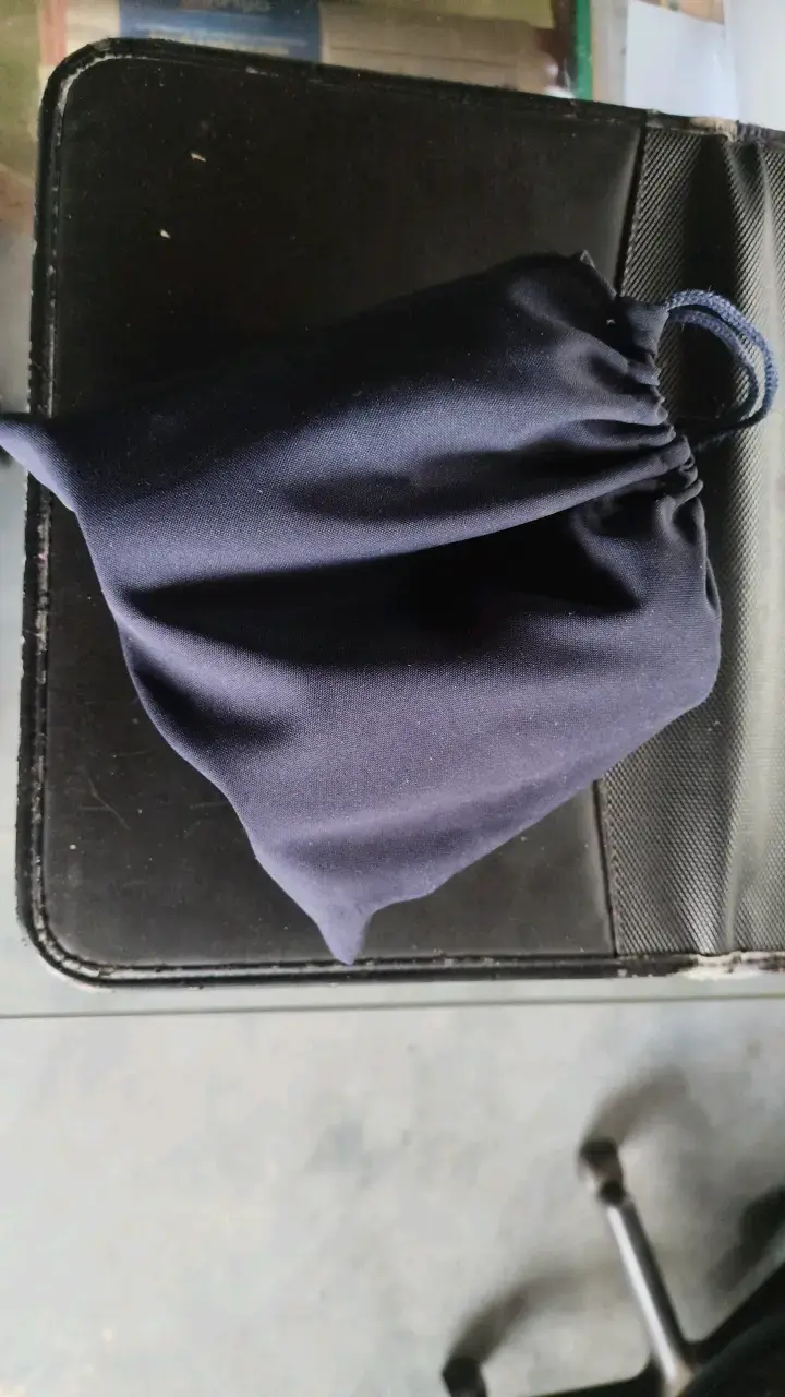 Juego de dados con cubiletes de cuero - 5
