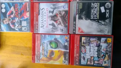 Consola PS3 con dos controles y 11 juegos - miniatura 4
