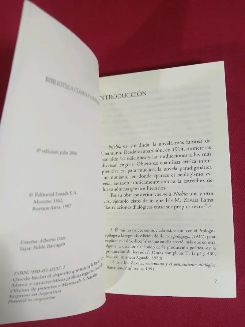 Libro 'Niebla' de Miguel de Unamuno, Editorial Losada - 2