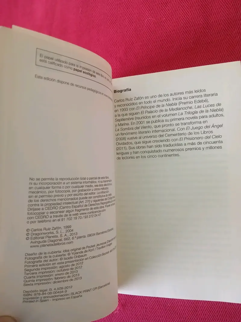 Libro 'El Palacio de la Medianoche' de Carlos Ruiz Zafón - 2