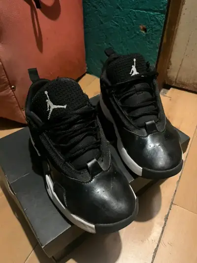 Zapatillas jordan max aura 6 - miniatura 3