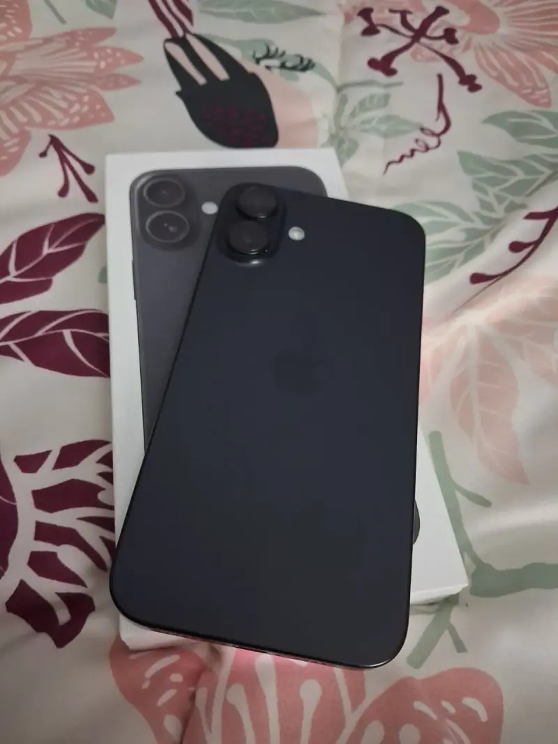 iPhone 16 plus - 1