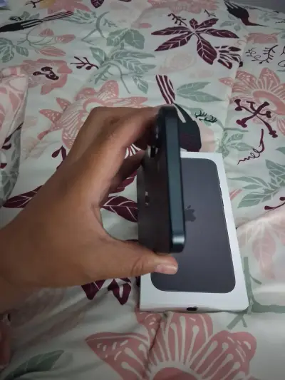 iPhone 16 plus - miniatura 3