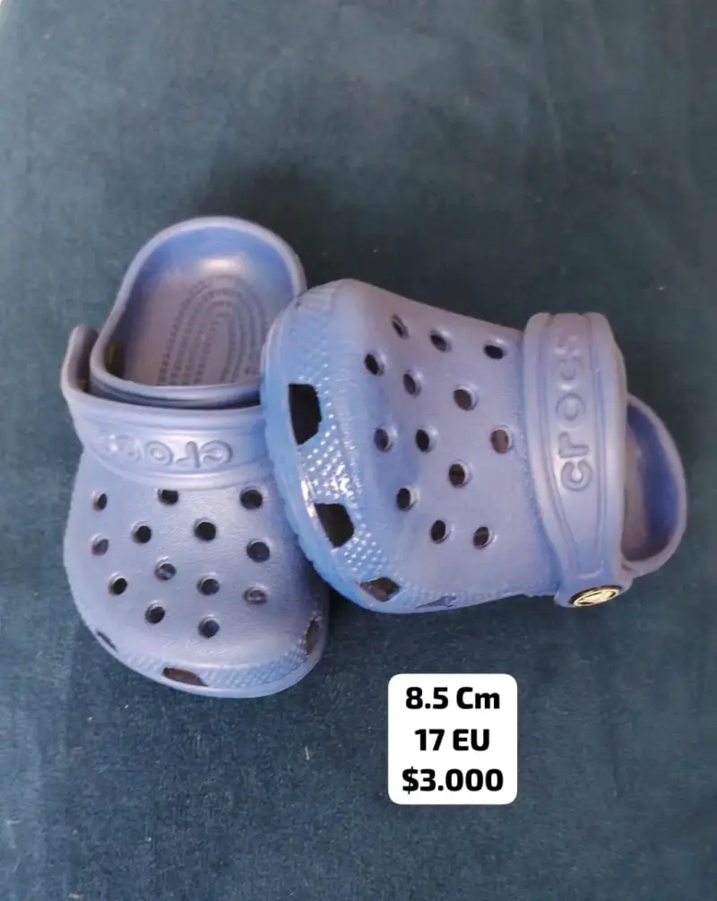 Sandalias Crocs para niños talla 17 EU