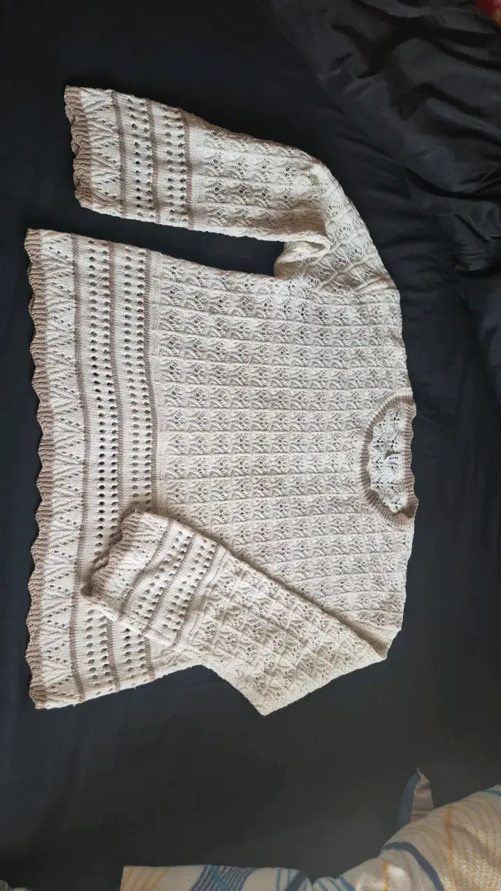Suéter tejido beige para mujer - 2