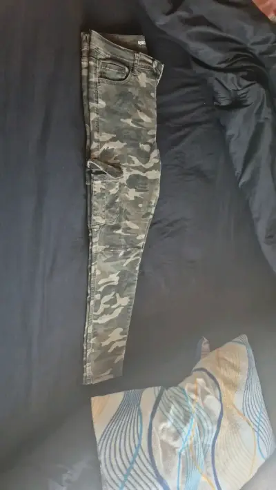 Pantalones camuflados Sybilla Noelle - miniatura 1