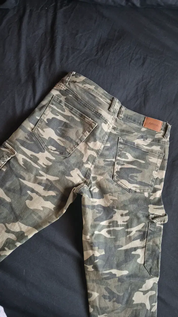 Pantalones camuflados Sybilla Noelle - 4