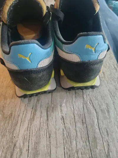 Zapatillas deportivas Puma negras y azules - miniatura 4