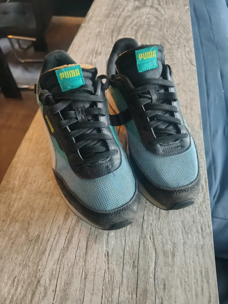 Zapatillas deportivas Puma negras y azules - 5