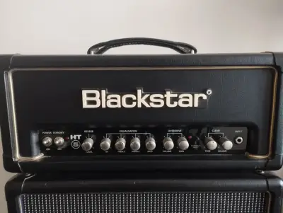 Amplificador de guitarra Blackstar HT con cabezal y gabinete - miniatura 3