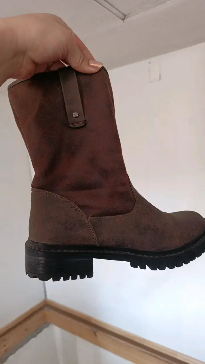 Botas de cuero marrón con forro interior - 1