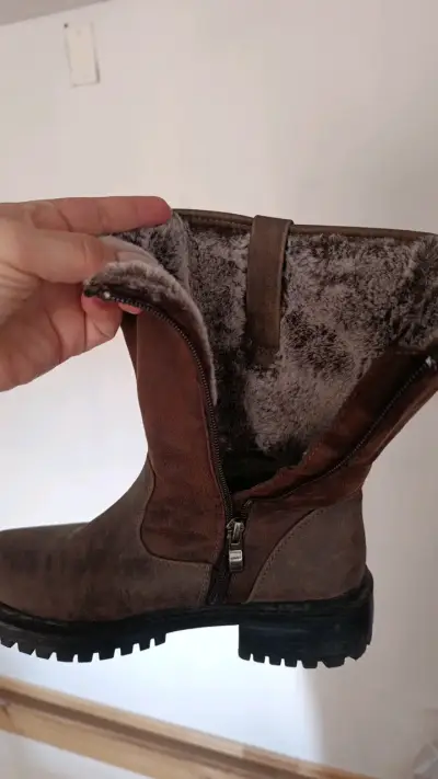 Botas de cuero marrón con forro interior - miniatura 3