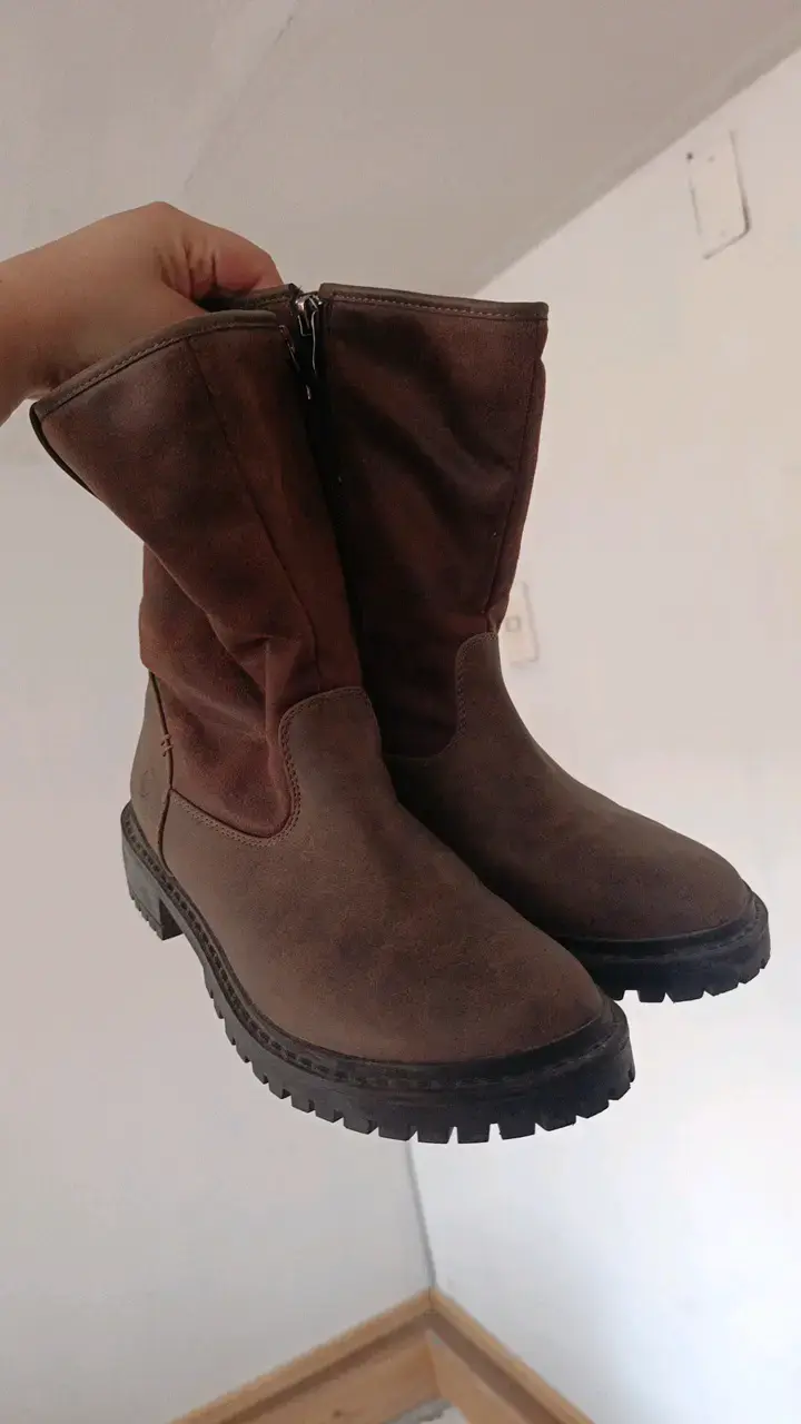 Botas de cuero marrón con forro interior - 5