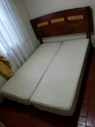 Cama 2 plazas con colchón y respaldo de madera - miniatura 5