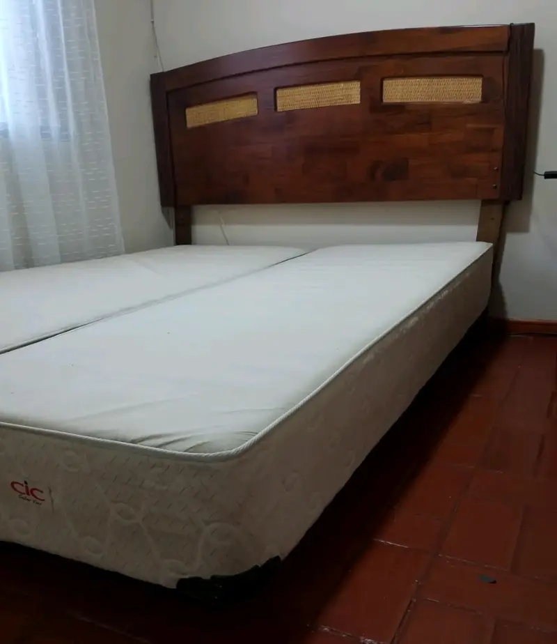 Cama 2 plazas con colchón y respaldo de madera - 6