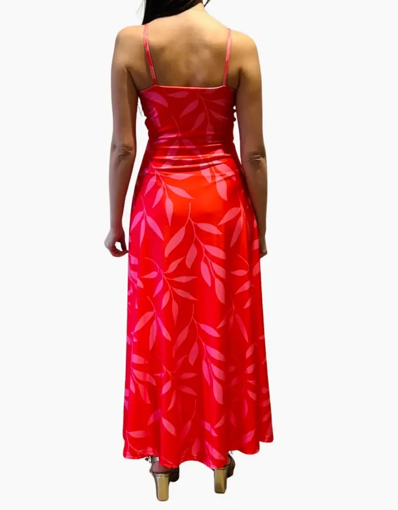 Vestido largo rojo con estampado floral - 2